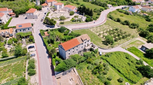 OPPORTUNITY !!! | REDUCED PRICE € 900,000 | Historic summer house from the 17th century in an attractive position near Dubrovnik - EXCLUSIVE SALE