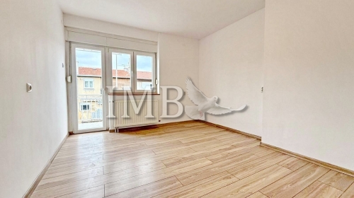 POTPUNO RENOVIRAN ! Stan: Zagreb (Trešnjevka), 42.00 m2